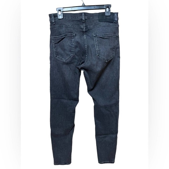 Zara High Rise Jeans Women’s Size 31 - Picture 2 of 4
